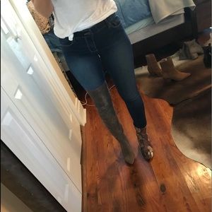 Altered Stare dark blue, mid rise skinny’s